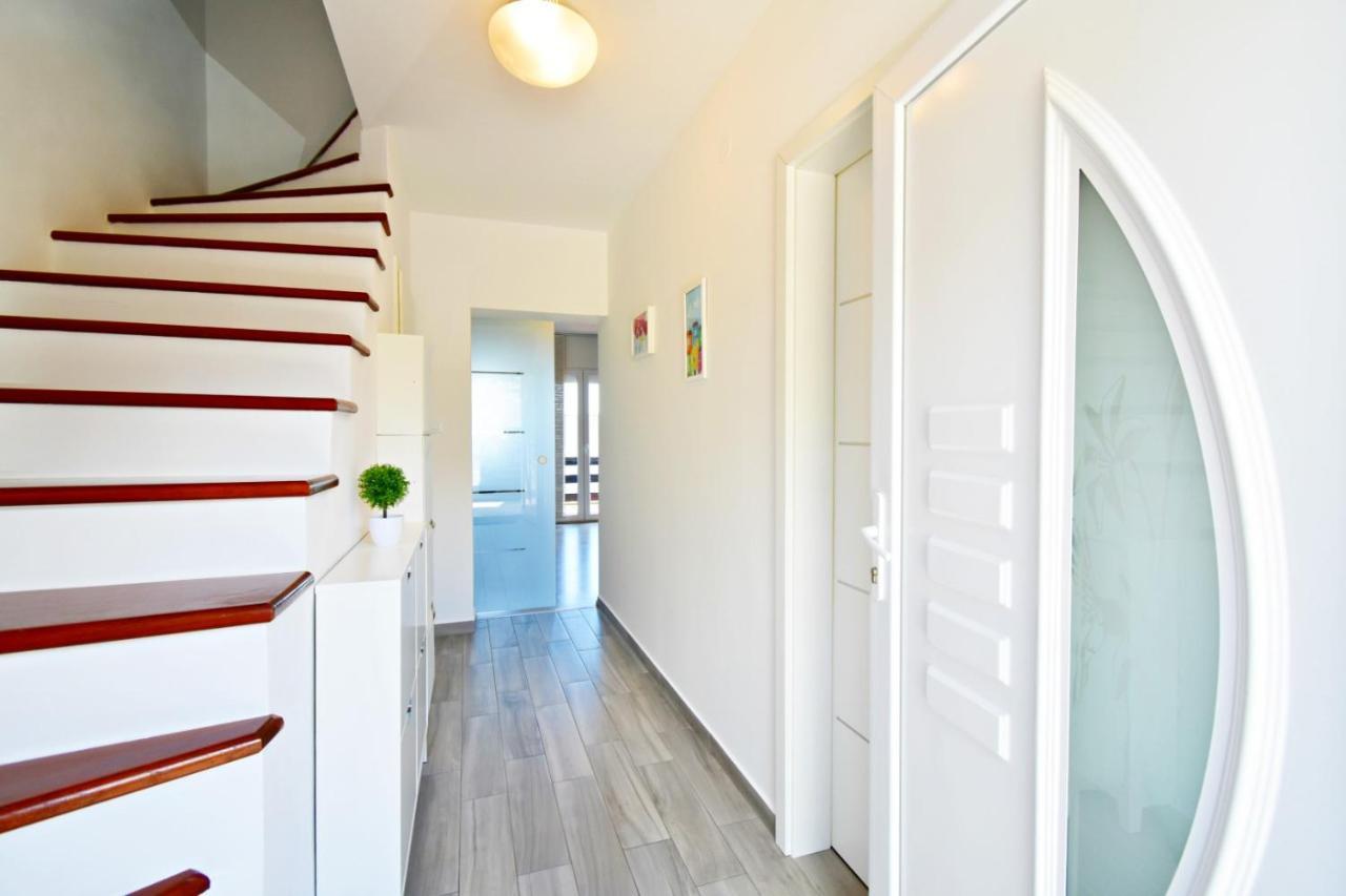 Apartman Lukas ラバック エクステリア 写真